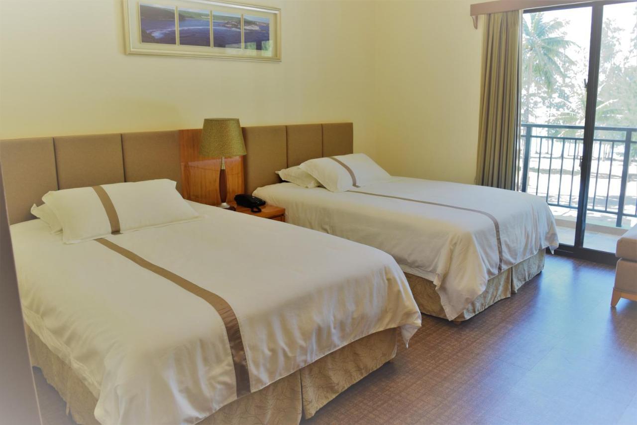 Saipan Beach Hotel ภายนอก รูปภาพ