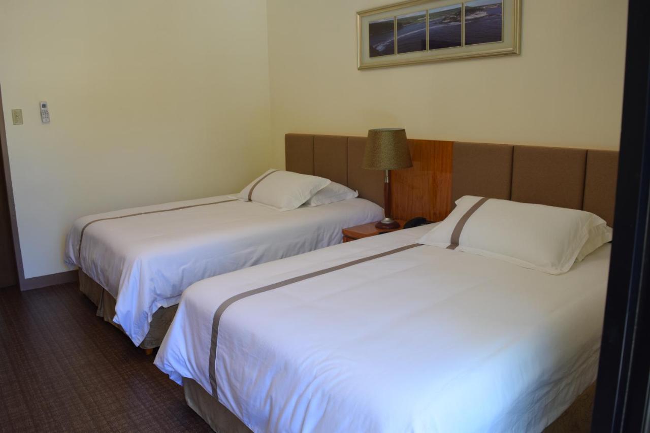 Saipan Beach Hotel ภายนอก รูปภาพ