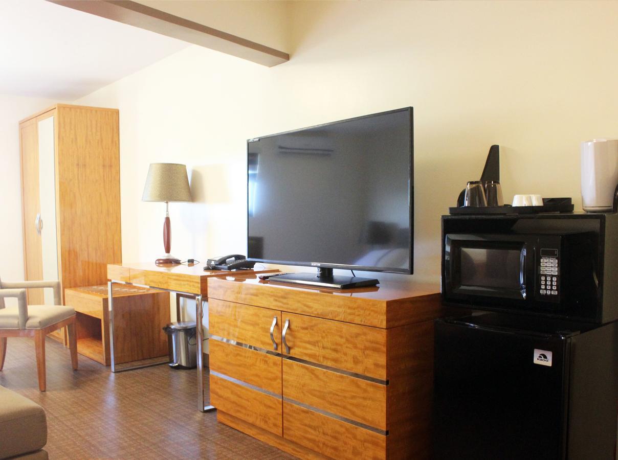 Saipan Beach Hotel ภายนอก รูปภาพ