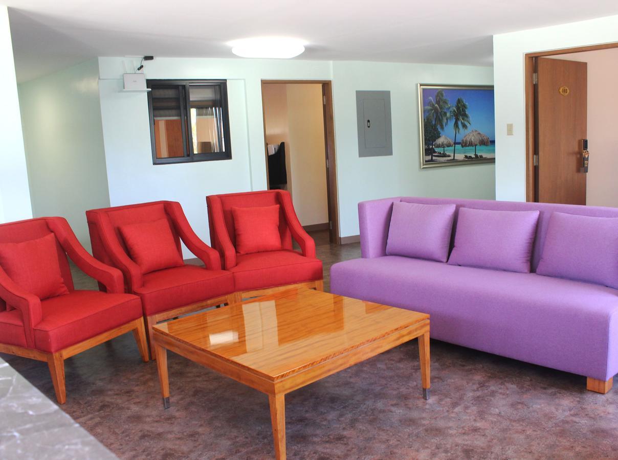 Saipan Beach Hotel ภายนอก รูปภาพ