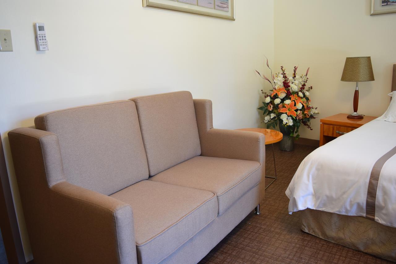 Saipan Beach Hotel ภายนอก รูปภาพ