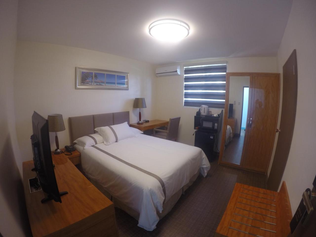 Saipan Beach Hotel ภายนอก รูปภาพ